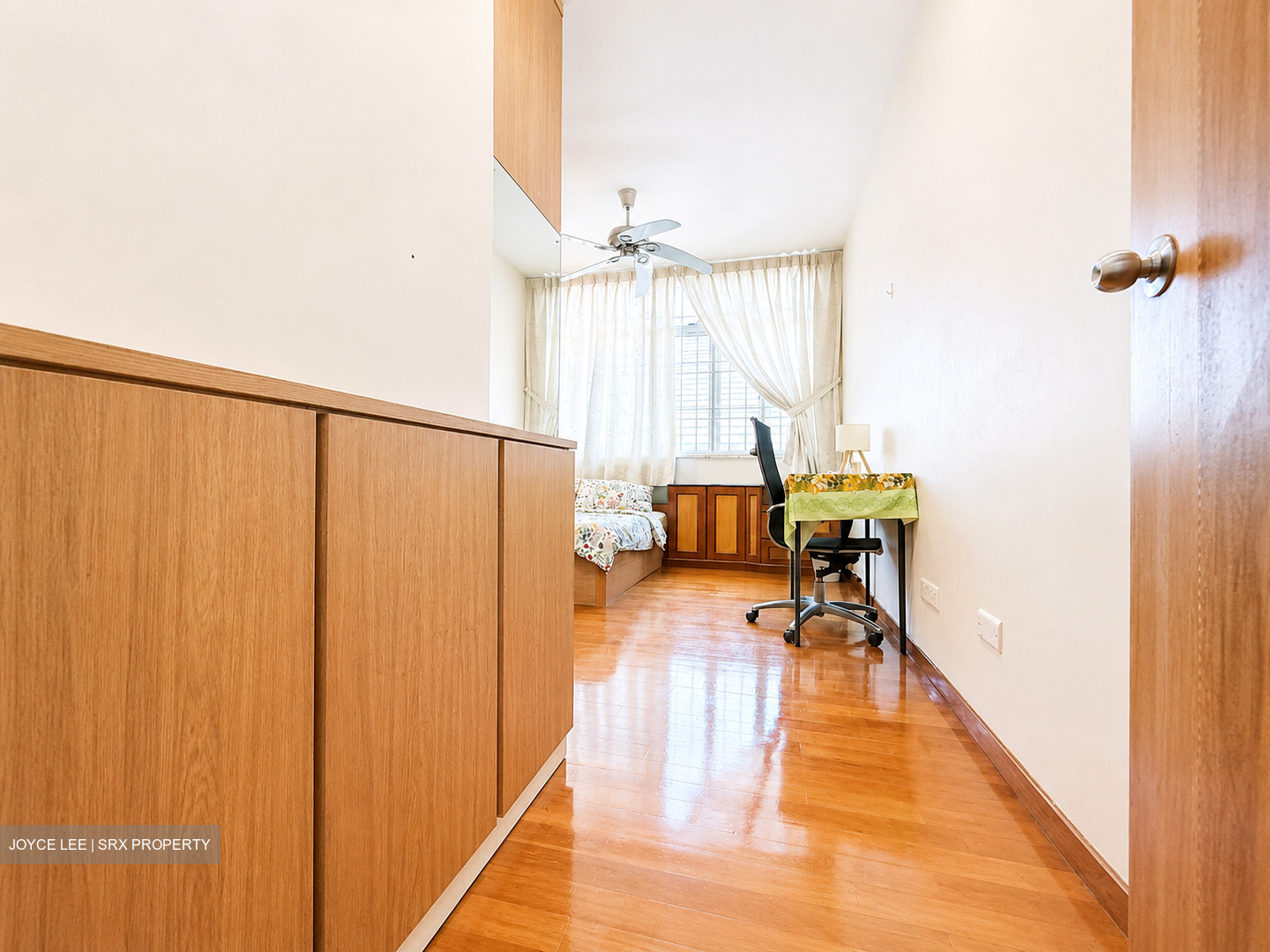 East View Garden (D16), Terrace #601011371